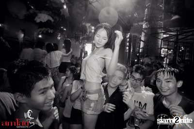 Electro DJ Bikini Foam Party Episode #4 — photo 165