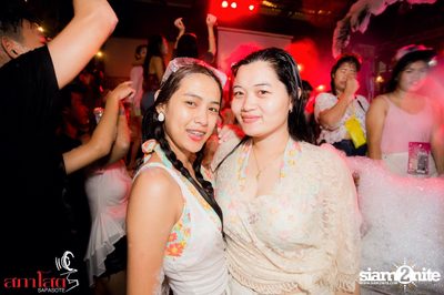Electro DJ Bikini Foam Party Episode #4 — photo 39
