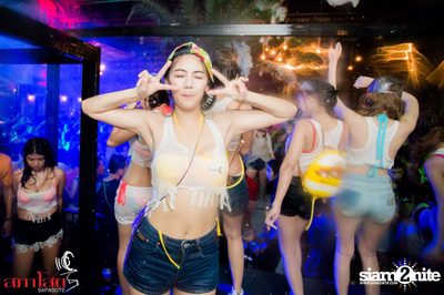 Electro DJ Bikini Foam Party Episode #4 — photo 184