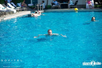 Pool La La Songkran party — photo 3