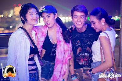 Drink Dive Duck - Bikini Pool Party 2015 at A-ONE HOTEL — photo 107
