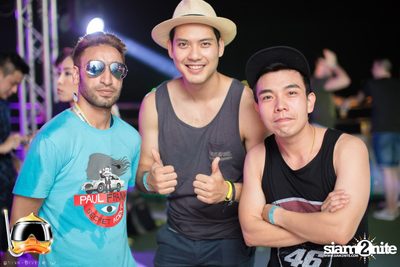 Drink Dive Duck - Bikini Pool Party 2015 at A-ONE HOTEL — photo 50