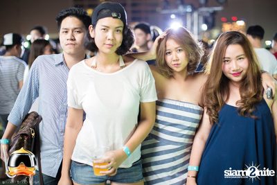 Drink Dive Duck - Bikini Pool Party 2015 at A-ONE HOTEL — photo 149