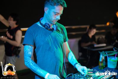 Drink Dive Duck - Bikini Pool Party 2015 at A-ONE HOTEL — photo 68