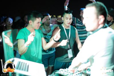 Drink Dive Duck - Bikini Pool Party 2015 at A-ONE HOTEL — photo 117
