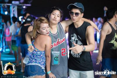 Drink Dive Duck - Bikini Pool Party 2015 at A-ONE HOTEL — photo 121