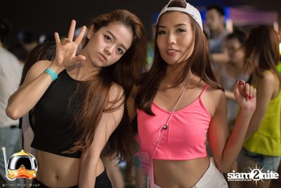 Drink Dive Duck - Bikini Pool Party 2015 at A-ONE HOTEL — photo 167