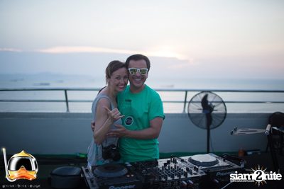 Drink Dive Duck - Bikini Pool Party 2015 at A-ONE HOTEL — photo 16