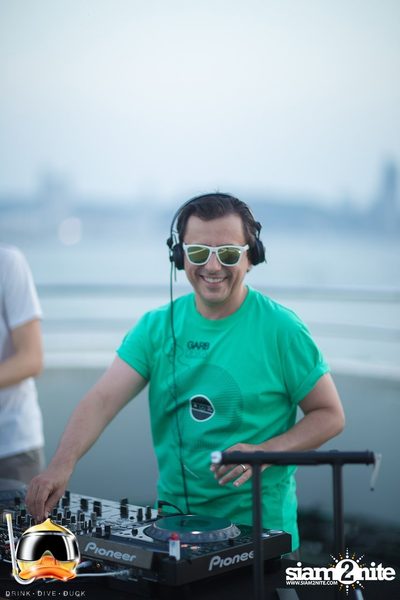 Drink Dive Duck - Bikini Pool Party 2015 at A-ONE HOTEL — photo 15