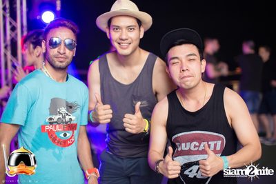 Drink Dive Duck - Bikini Pool Party 2015 at A-ONE HOTEL — photo 51