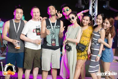 Drink Dive Duck - Bikini Pool Party 2015 at A-ONE HOTEL — photo 61