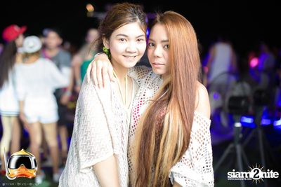 Drink Dive Duck - Bikini Pool Party 2015 at A-ONE HOTEL — photo 122