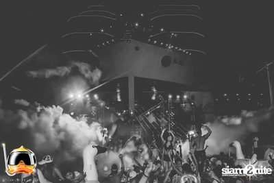 Drink Dive Duck - Bikini Pool Party 2015 (Album 1) — photo 128