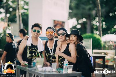 Drink Dive Duck - Bikini Pool Party 2015 (Album 1) — photo 44