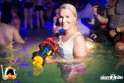 Drink Dive Duck - Bikini Pool Party 2015 (Album 1) — photo 133