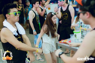 Drink Dive Duck - Bikini Pool Party 2015 (Album 2) — photo 118