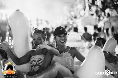 Drink Dive Duck - Bikini Pool Party 2015 (Album 2) — photo 251
