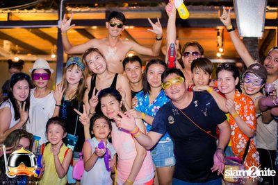 Drink Dive Duck - Bikini Pool Party 2015 (Album 2) — photo 162