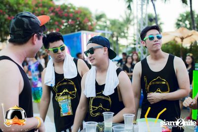 Drink Dive Duck - Bikini Pool Party 2015 (Album 2) — photo 123