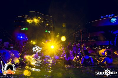 Drink Dive Duck - Bikini Pool Party 2015 (Album 2) — photo 181
