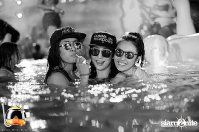Drink Dive Duck - Bikini Pool Party 2015 (Album 2) — photo 218