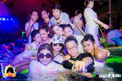 Drink Dive Duck - Bikini Pool Party 2015 (Album 2) — photo 189