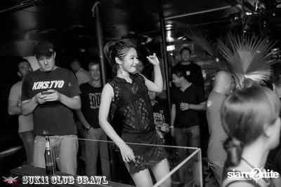 SUK 11 CLUB CRAWL — photo 269