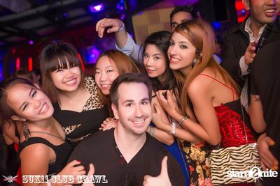 SUK 11 CLUB CRAWL — photo 215