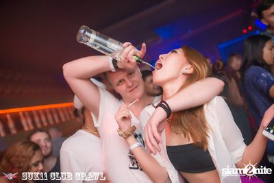 SUK 11 CLUB CRAWL — photo 137