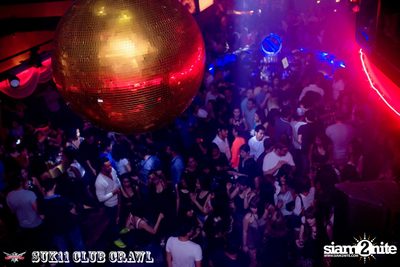 SUK 11 CLUB CRAWL — photo 157