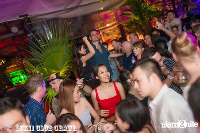 SUK 11 CLUB CRAWL — photo 275