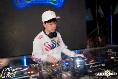 Hashtag Pres. Neon Vegas Birthday Party  — photo 10