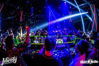 Opening Party at Liberty Club, Sukhumvit Soi 55 — photo 138