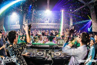 Opening Party at Liberty Club, Sukhumvit Soi 55 — photo 189