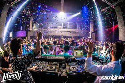 Opening Party at Liberty Club, Sukhumvit Soi 55 — photo 191