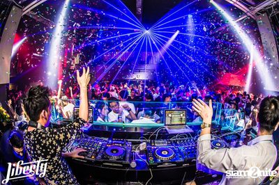 Opening Party at Liberty Club, Sukhumvit Soi 55 — photo 192
