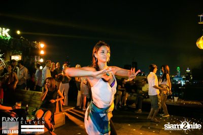 Funky Freeland Charity Party at Above Eleven, Sukhumvit Soi 11 — photo 33