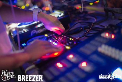 Wastedmeez pres. Booty Call at Safe House Thonglor — photo 115