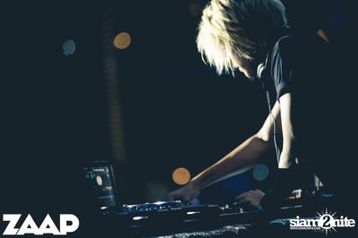 Sangsom pres. Fullmoon Party (Album 2 of 2) at Asiatique — photo 94