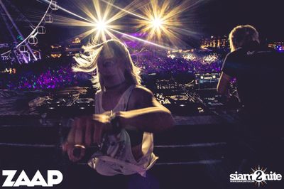 Sangsom pres. Fullmoon Party (Album 2 of 2) at Asiatique — photo 103