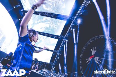 Sangsom pres. Fullmoon Party (Album 2 of 2) at Asiatique — photo 120