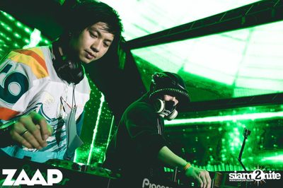 Sangsom pres. Fullmoon Party (Album 2 of 2) at Asiatique — photo 136