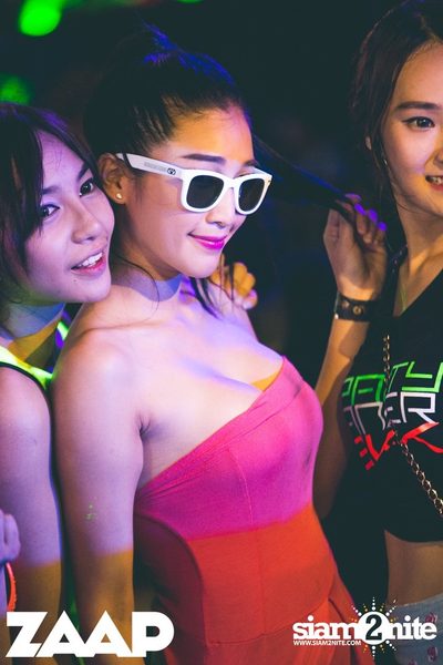 Sangsom pres. Fullmoon Party (Album 2 of 2) at Asiatique — photo 169