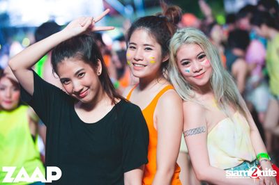 Sangsom pres. Fullmoon Party (Album 2 of 2) at Asiatique — photo 257