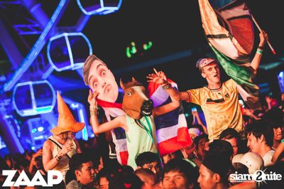 Sangsom pres. Fullmoon Party (Album 2 of 2) at Asiatique — photo 283