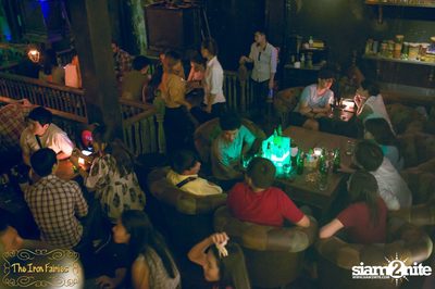 Saturday Night at The Iron Fairies, Thonglor — photo 31