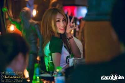 Saturday Night at The Iron Fairies, Thonglor — photo 36