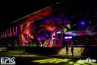 PARIS BLOHM Live at Levels Club, Sukhumvit Soi 11 — photo 7