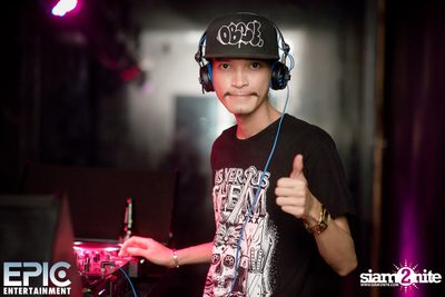 PARIS BLOHM Live at Levels Club, Sukhumvit Soi 11 — photo 12