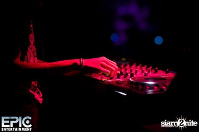 PARIS BLOHM Live at Levels Club, Sukhumvit Soi 11 — photo 13